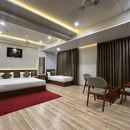 Hotel Holiday Icon Dwarka  Luaran gambar